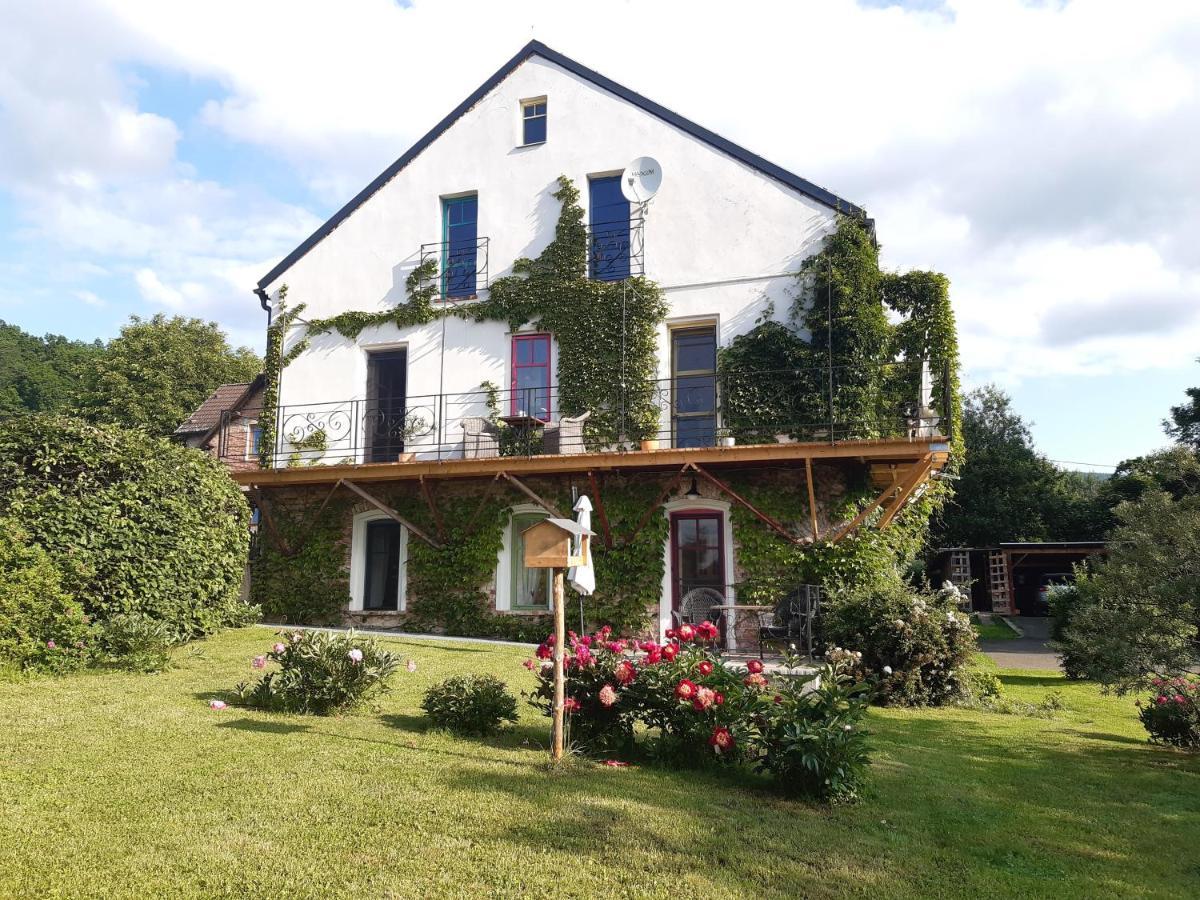Apartmány Ruprechtov Hroznetin Exterior foto