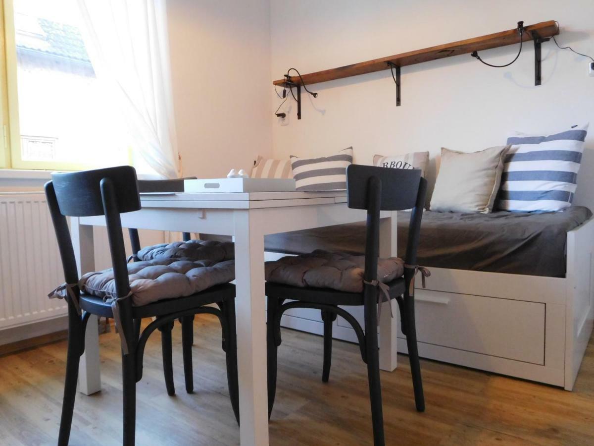 Apartmány Ruprechtov Hroznetin Exterior foto